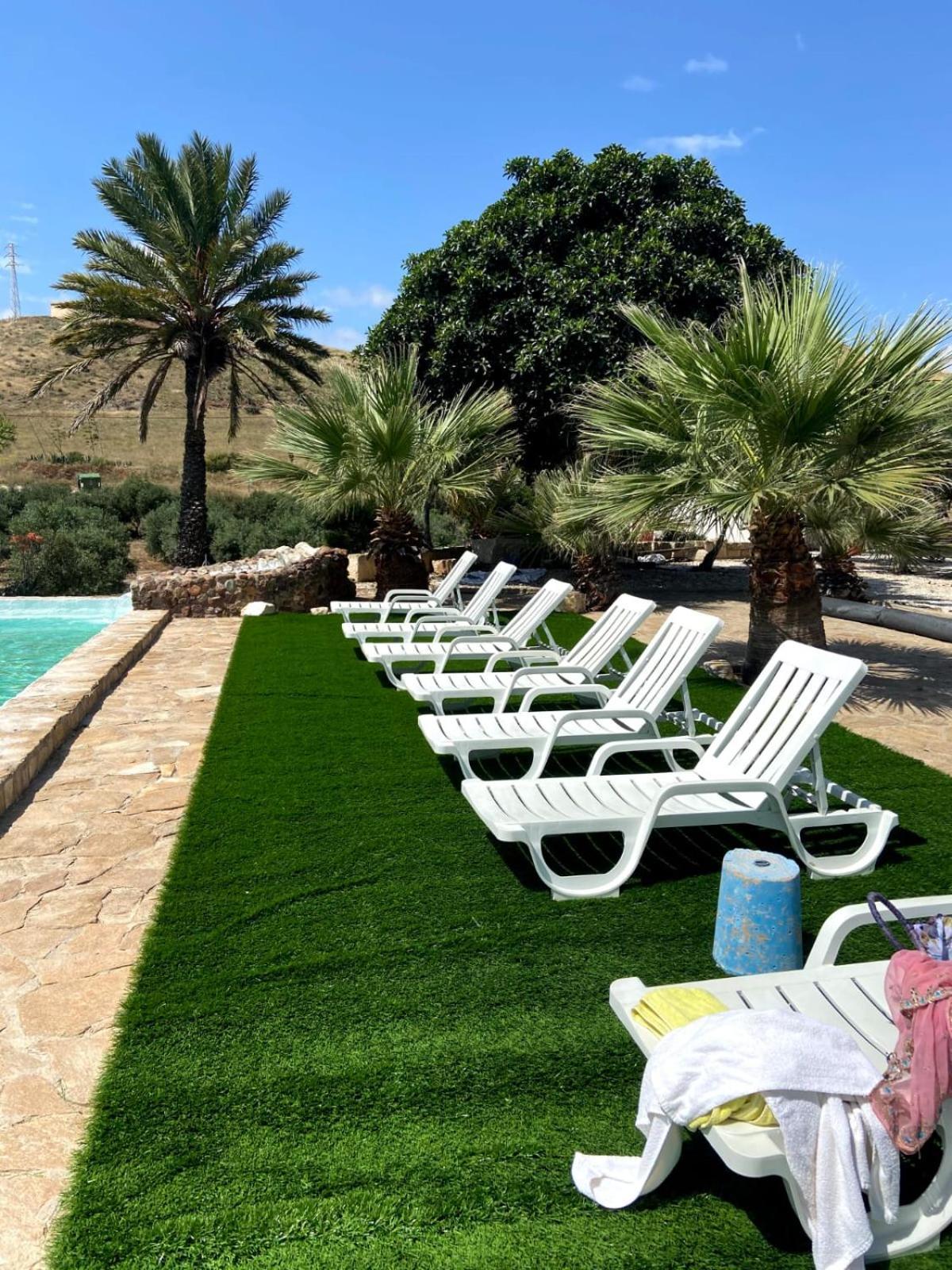 Casas Rurales Cortijo Torreblanca Parque Cabo De Gata เอล ปอโซ เด ลอส ไฟรเลส ภายนอก รูปภาพ
